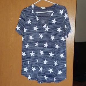 Star vneck top
